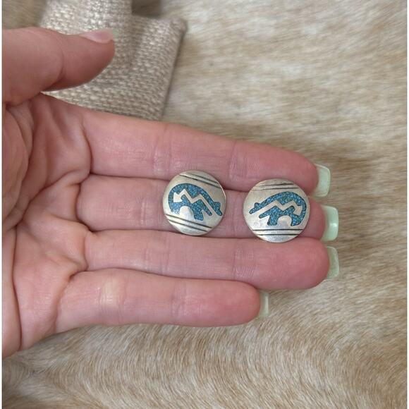 Zuni Bennie Bowekaty Sterling Inlaid Turquoise Spirit Bear Stud Earrings Fetish - Picture 1 of 8